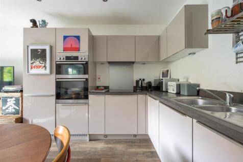 Living-Area-3.jpg