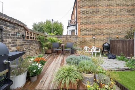 Forest Road, E17