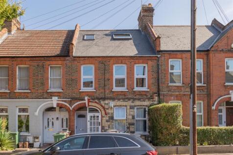 Bemsted Road, E17