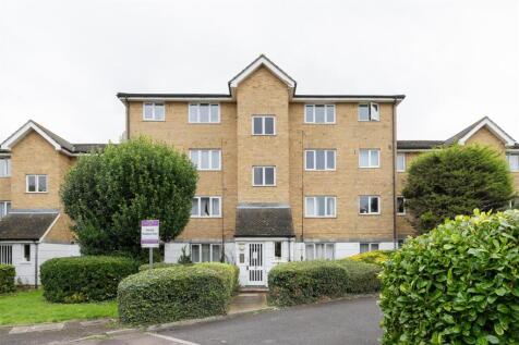 Green Pond Close, E17