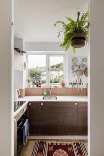 Green Pond Close, E17
