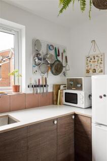 Green Pond Close, E17