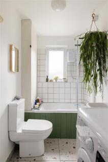 Green Pond Close, E17