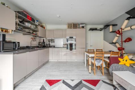 Hoffmans Road, E17