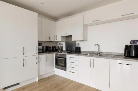 Old Brewery Way, E17