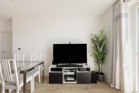 Old Brewery Way, E17