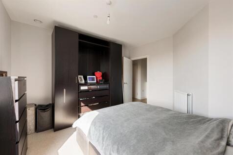 Old Brewery Way, E17