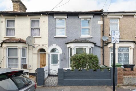 Queens Road, E17
