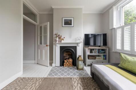 Brettenham Road, E17