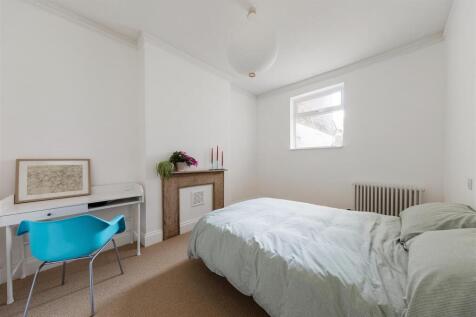 Grange Park Road, E10