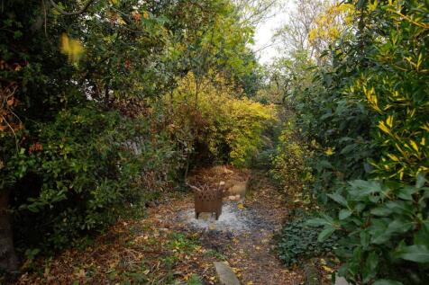 Grange Park Road, E10