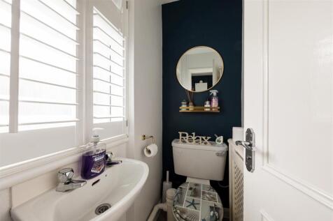 Pretoria Avenue, E17