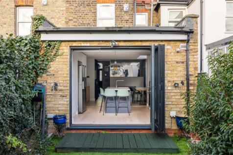 Tyndall Road, E10
