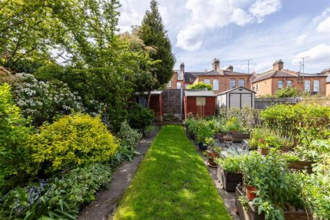 Diana Road E17