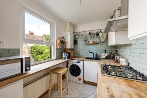Maude Road, E17