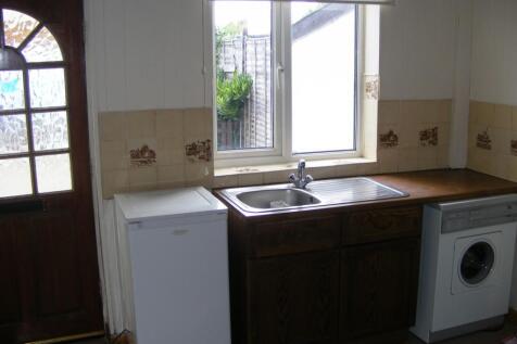 Kitchen T202505281547.jpg