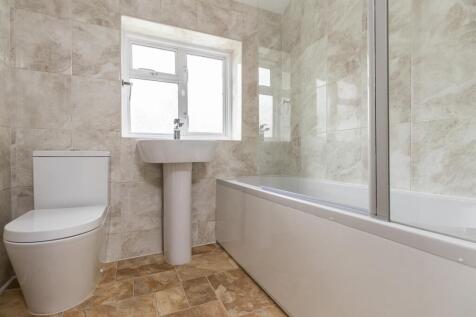 7 Coniston Close-13