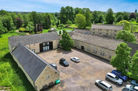 Court Farm Barns