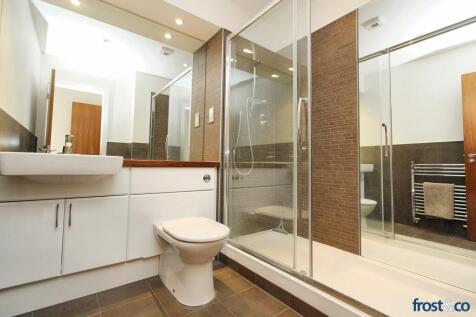 Master EnSuite