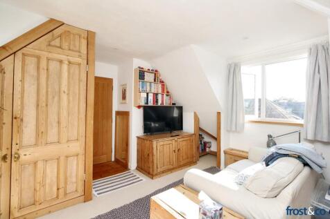Living Room (1)