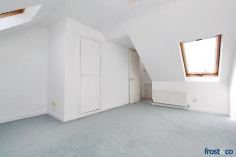 Second Bedroom (1)