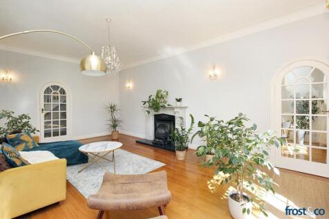 Living Room to Breakfast Room