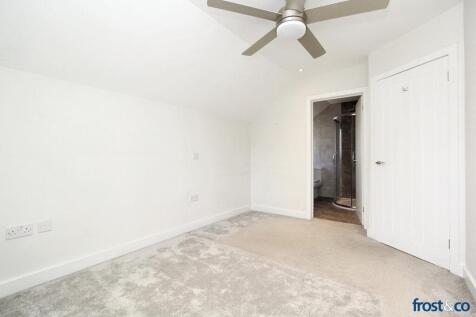 Bedroom 1 to En-Suite