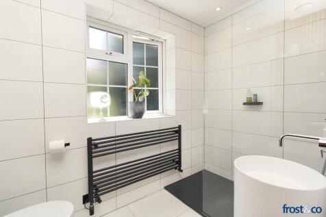 Master EnSuite