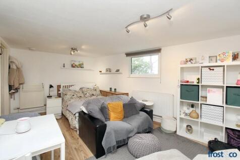 Lounge Bedroom