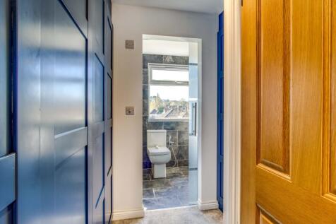 Master to En-Suite