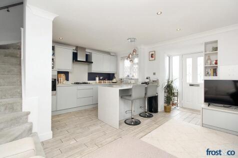Lounge Kitchen