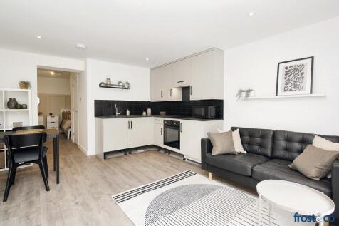 Lounge Kitchen