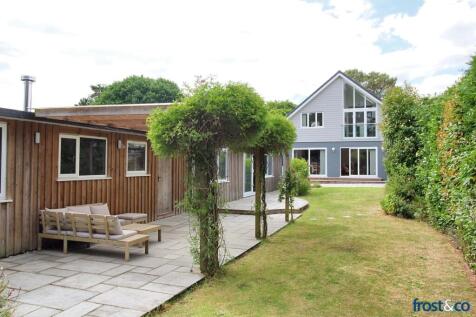 Rear Garden to House