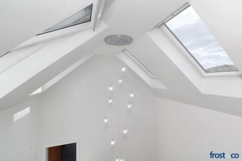 Feature Lights