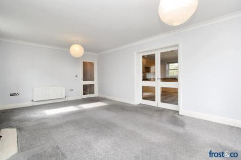 Lounge to Kitchen
