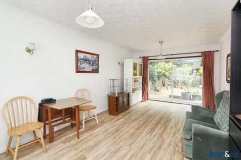 Living Room to Garden