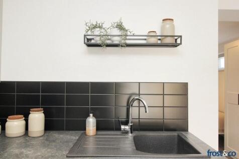 Kitchen Side