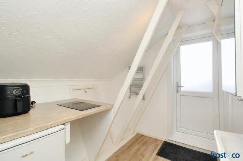 Kitchen Area 2