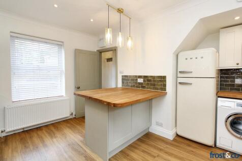 Kitchen Breakfast Bar