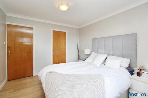 Bedroom 1 to En-Suite