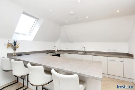 Kitchen Breakfast Bar