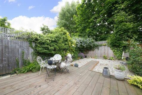 garden 1.jpg