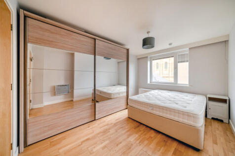 1381326-5-69139e4...