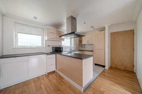 1381326-12-69139f...