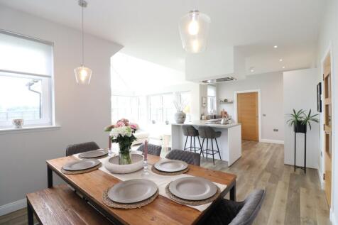 Dining Kitchen Alt