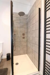 Shower Room Alt