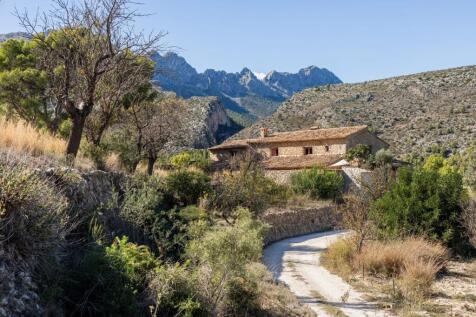 Property Image 1