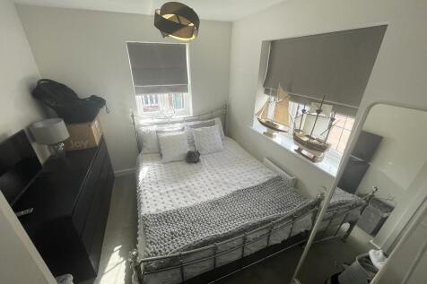 bedroom 2 use