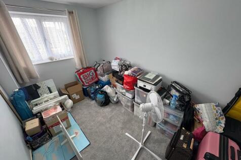 IMG-20250304-WA00...