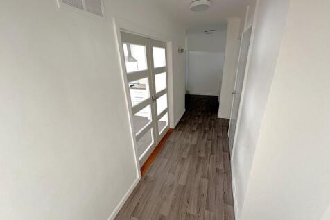 hallway use